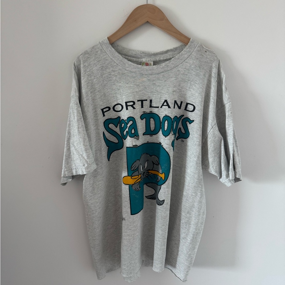 Graphic tee